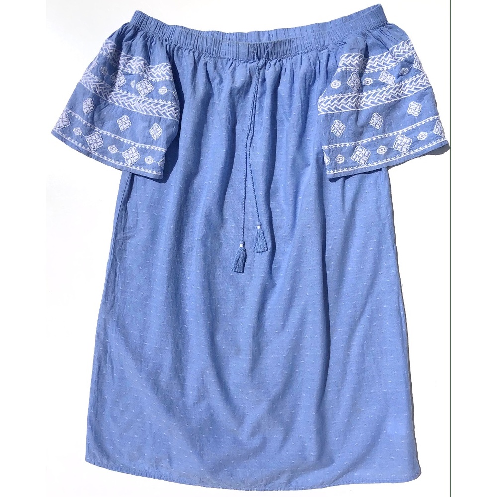Old Navy cotton chambray off shoulder dress S summer blue white embroidery boho
